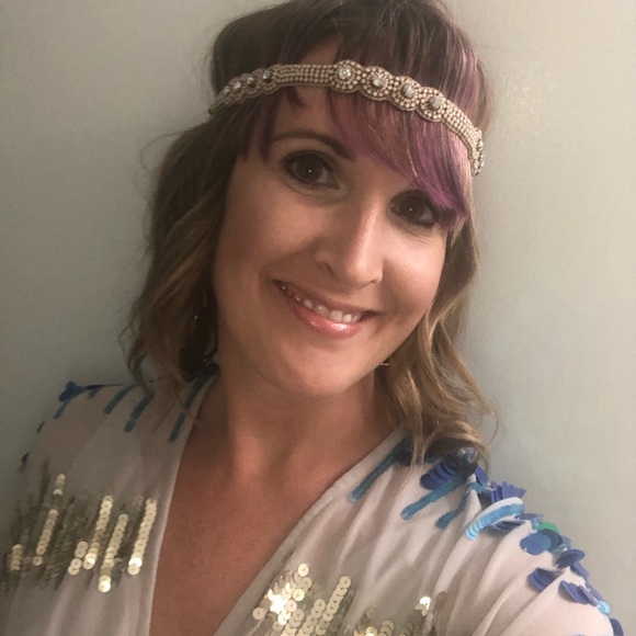 Meet your Posher, Cassie - Picture 2 of 4